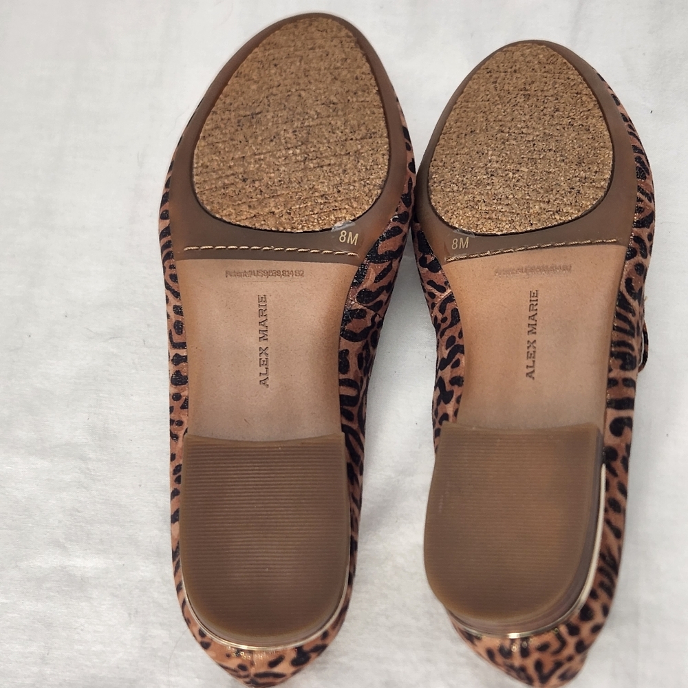 Alex Marie Barton New Gold Metallic Leopard Print Comfort Flat Loafers Sz 8 Cork - Picture 10 of 11